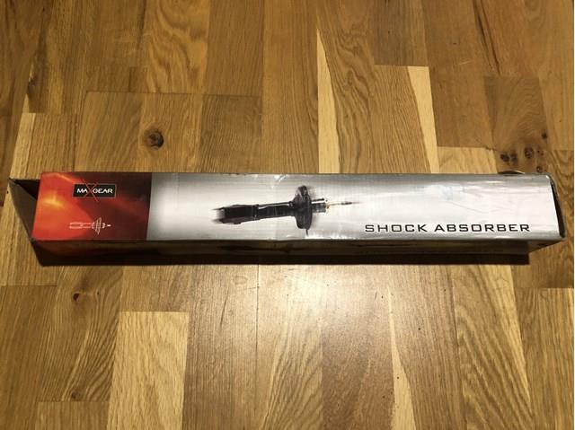 Подвеска амортизатора/аморт. стойки MGA5537 MAXGEAR