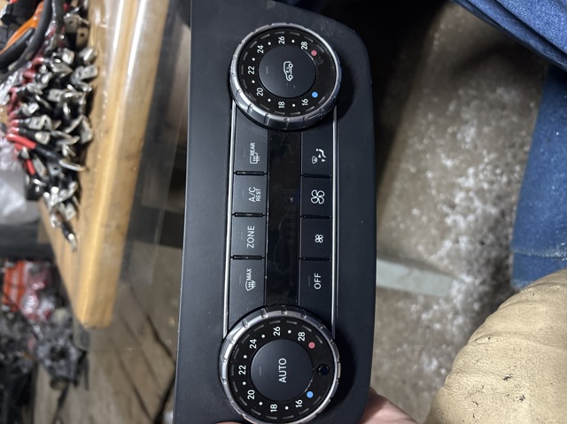 Блок управления режимов отопления A1669003217 MERCEDES