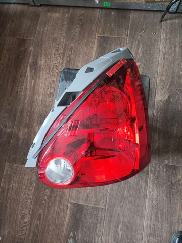NISSAN 265207Y025 Фонарь задний правый в наличии Запорожье