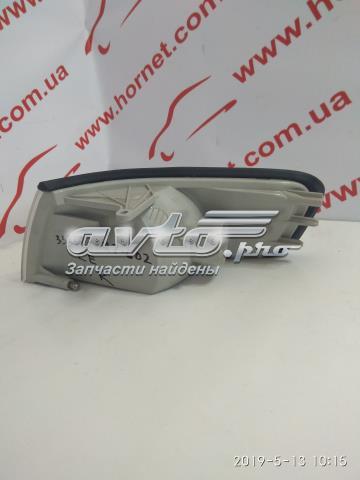 Правый указатель поворота 33302SN7G02 HONDA
