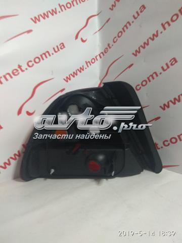 Задний правый стоп Honda Civic 6