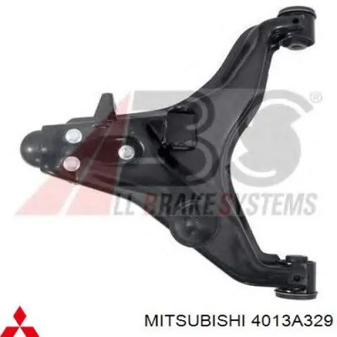 Рычаг передний нижний левый 4013A329 MITSUBISHI