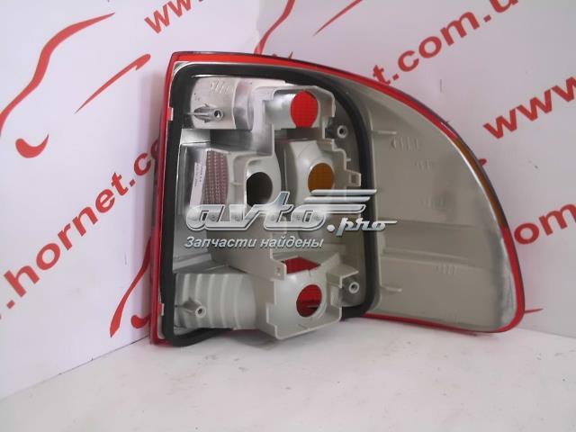 Фонарь задний левый 714098299323 MAGNETI MARELLI