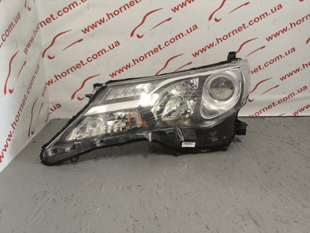 Фара левая 8117042542 TOYOTA