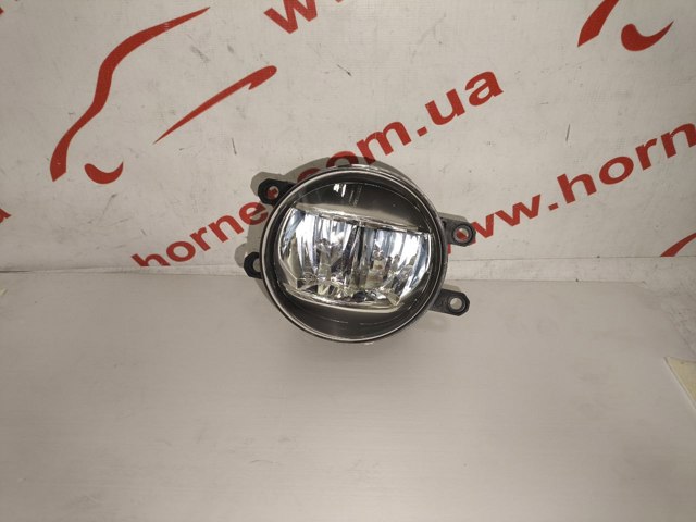 Фара противотуманная, правая 8121112180 TOYOTA