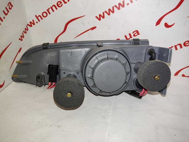 HYUNDAI 9210243300 Фара правая в наличии Тернополь