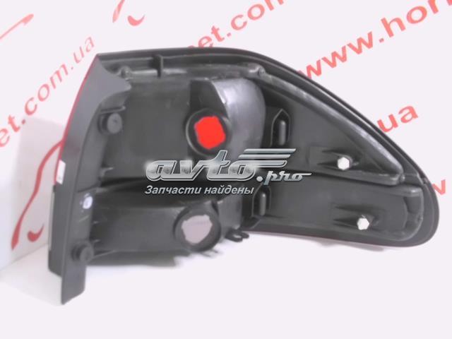 Задний левый стоп GE4T51180D MAZDA