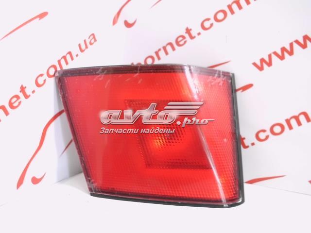Задний левый внутренний фонарь MR179513 MITSUBISHI