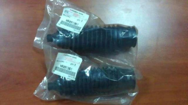 MITSUBISHI MR491361 Пыльник рулевого механизма (рейки) в наличии Украина