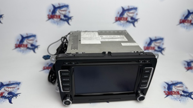 Заводская магнитола 1T0035680C VAG