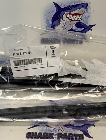 Молдинг ветрового стекла Бмв 5