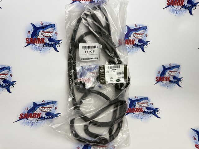 LR003813 LAND ROVER Прокладка клапанной крышки двигателя правая купить в Николаев