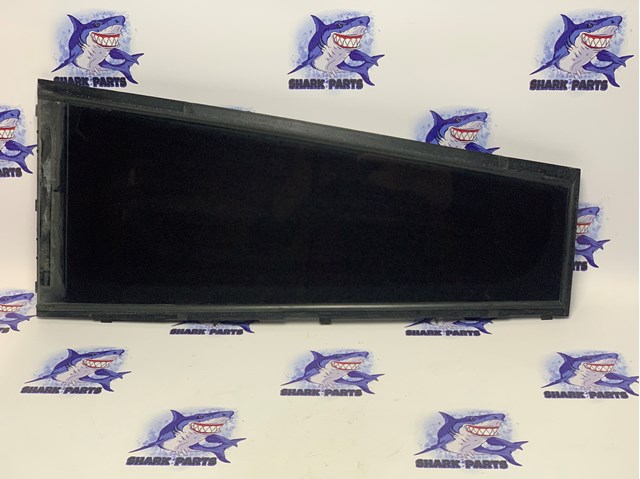 Уголок задней левой двери LR017464 LAND ROVER