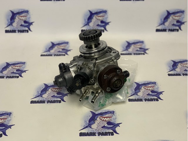 Регулятор давления в топливной рейке LR023169 LAND ROVER