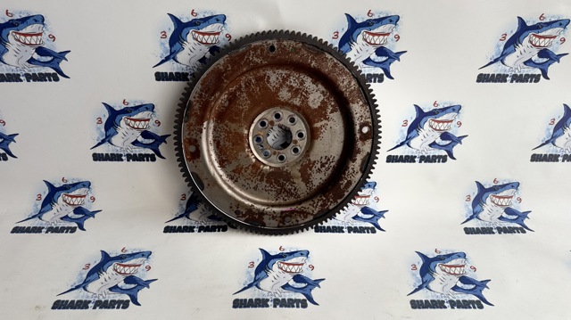 Маховик с зубчатым ободом LR026239 LAND ROVER