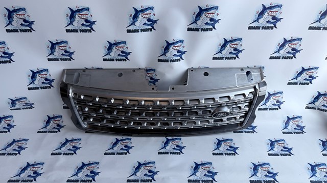 Решетка LR055880 LAND ROVER