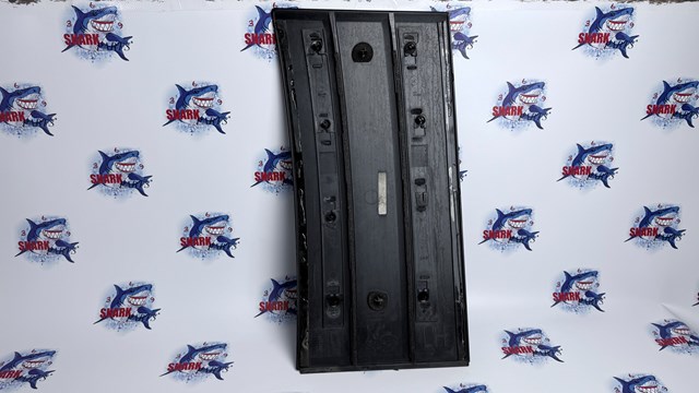 LR074636 LAND ROVER Молдинг двери передней левой купить в Запорожье