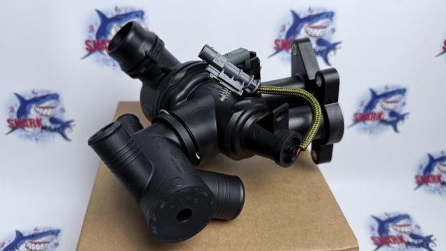 LAND ROVER LR105975 Корпус термостата в наличии Запорожье