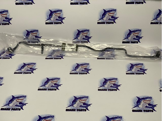 Патрубок системи охолодження LR146301 LAND ROVER