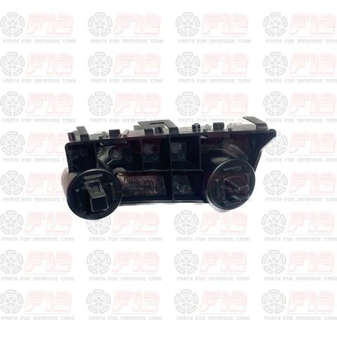 Кронштейн бампера переднего, левый 620454GA0A NISSAN