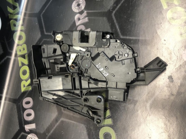1523327 FORD Замок двери задней правой купить в Чернигов
