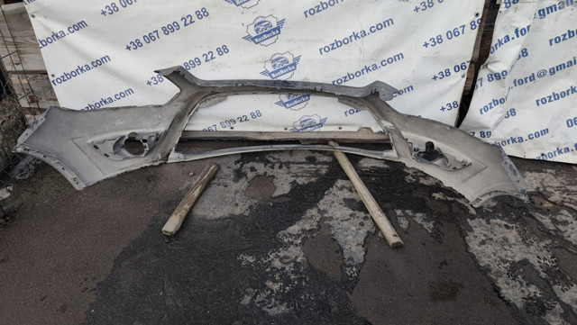 1544518 FORD Передний бампер купить в Кривой Рог