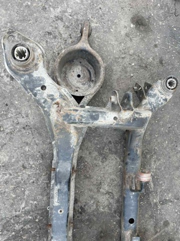 FORD 1691827 Балка задней подвески (подрамник) в наличии Ровно