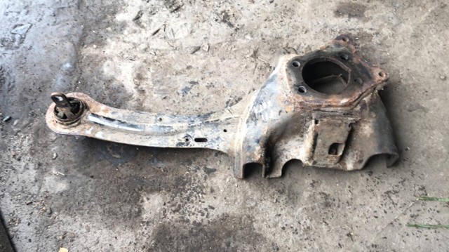 1778728 FORD Цапфа задняя правая купить в Запорожье