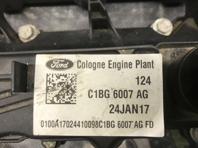 2353520 FORD Крышка клапанная купить в Житомир