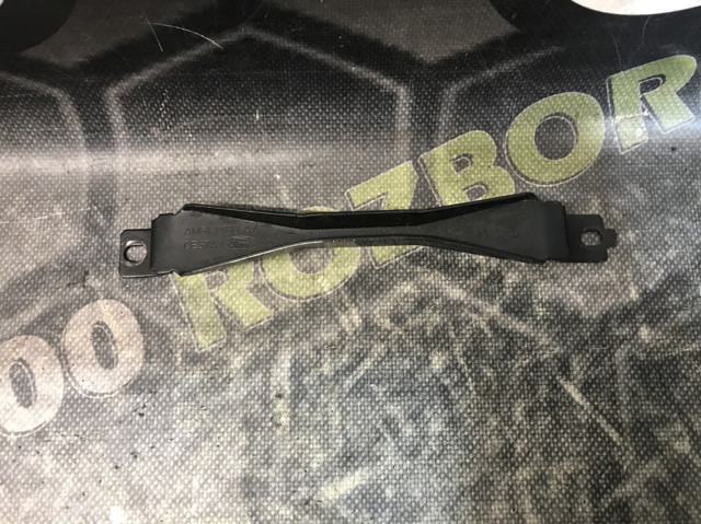 FORD AM5110718AA Подставка аккумулятора в наличии Львов