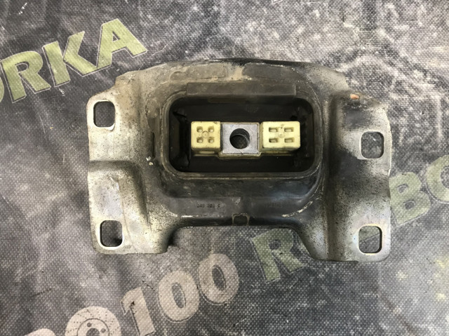 V617M121 FORD купить в Хмельницкий