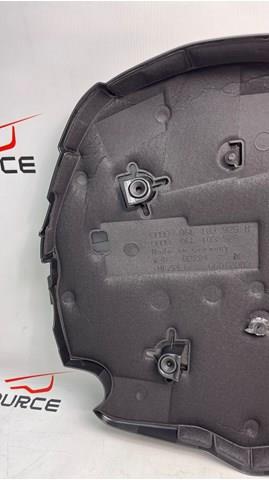 VAG 06L103925M Крышка двигателя в наличии Украина