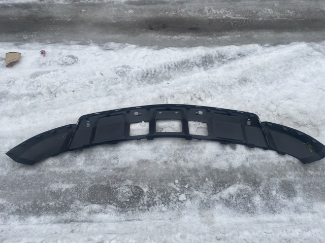 Губа переднего бампера A1648857325 MERCEDES