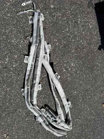 BMW 72127372517 Шторка боковая, левая в наличии Украина