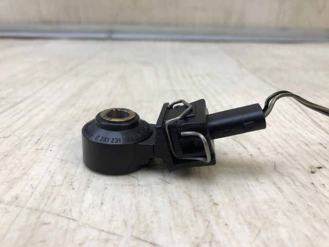 Датчик детонации Mercedes Sprinter 2 5-t