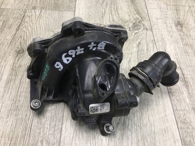 VAG 06K121111P Помпа водяная (насос) охлаждения в наличии Черкассы