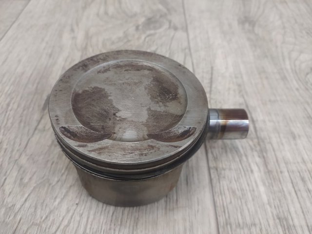 Поршень в сборе Mitsubishi Outlander II XL