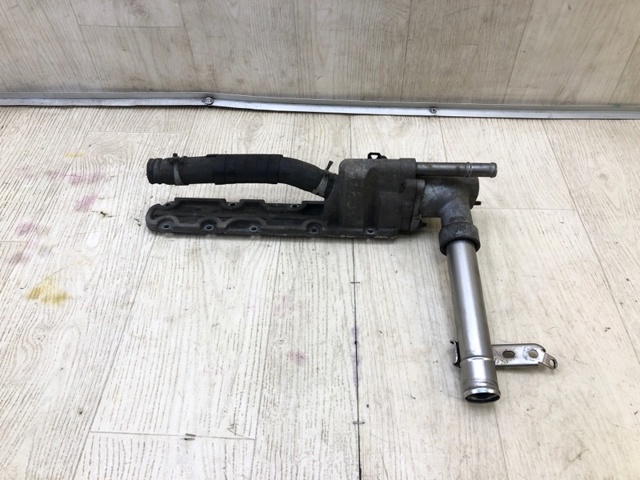 Патрубок термостата 1626120010 TOYOTA