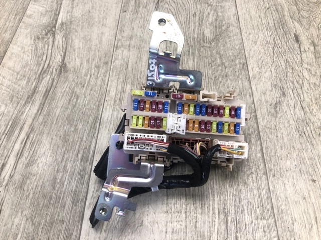 Коробка предохранителей 243504CL0B NISSAN