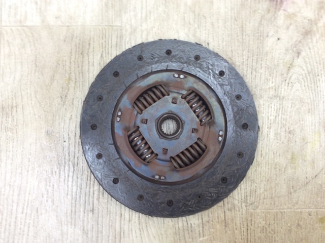 HYUNDAI 4110032100 Диск сцепления в наличии Украина