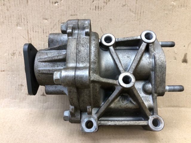 5047138AA CHRYSLER Помпа водяная (насос) охлаждения купить в Запорожье