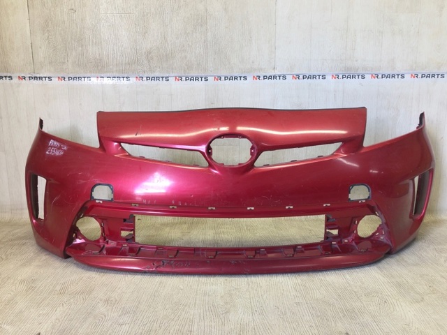 Буфер (бампер) передний Тойота Приус