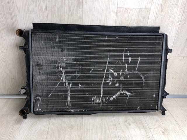 Радиатор основной Volkswagen Jetta VI