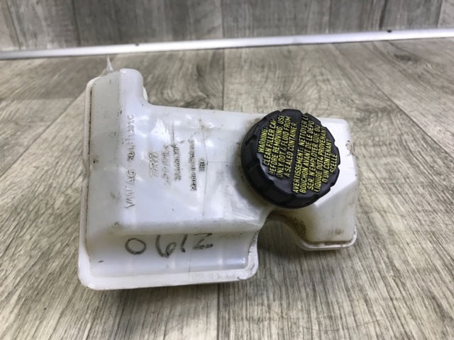 Бачек ГТЦ Volkswagen Passat B8