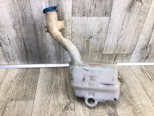 Бачок омывателя стекла Акура МДХ 2