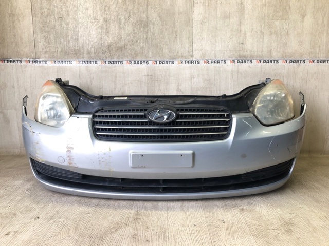Бампер передний 865111E000 HYUNDAI