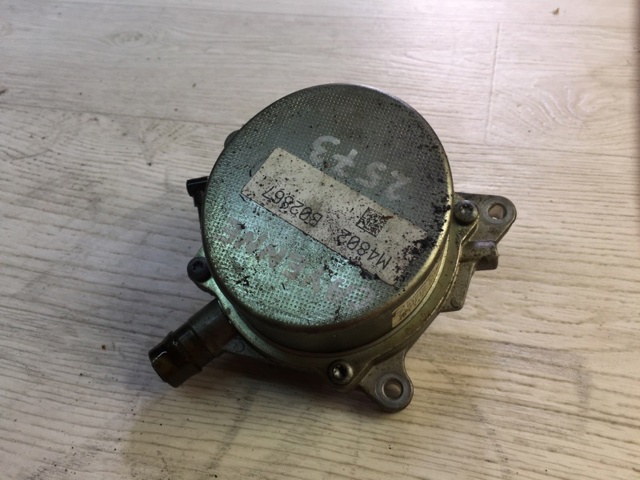 Вакуумный насос Порше Кайен