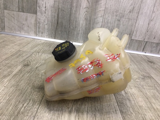 Расширительный бачок охлаждения Ford Mondeo V