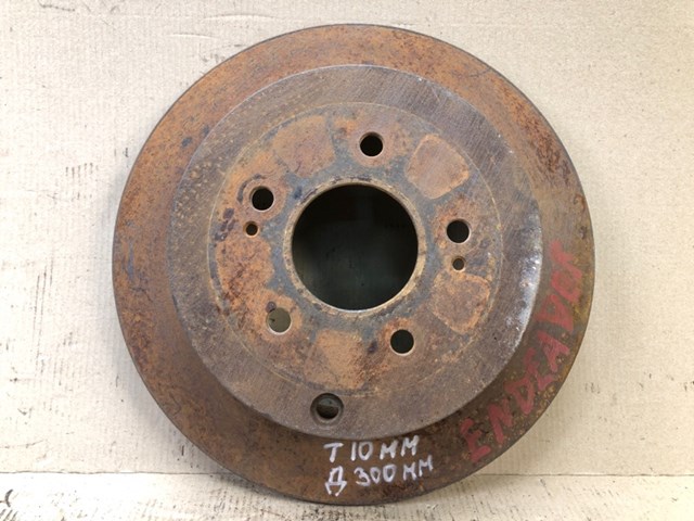 Тормозной диск задний mitsubishi endeavor 03-11 MR569681
