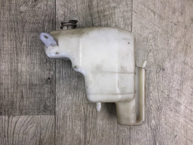 Крышка бачка Митсубиси Лансер X